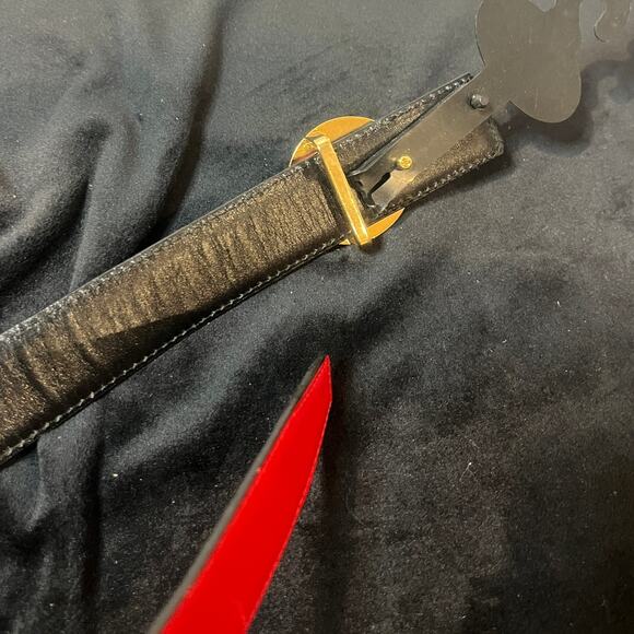 Women's Reversible Red & Black Italian Leather Belt XS Gold Golf Ball Buckle NWT - Picture 2 of 4